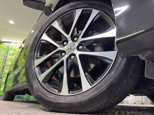 �y����18�C���`�A���~�z�C�[���z�O�ςɃ}�b�`���������A���~�z�C�[���𑕒����Ă���܂��B�e��ЊO�A���~�z�C�[����A�X�^�b�h���X�^�C�����戵�����Ă���܂��B���񂲑��k����������