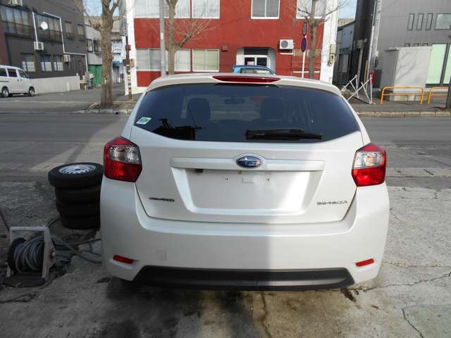 インプレッサスポーツ1.6 i 4WD