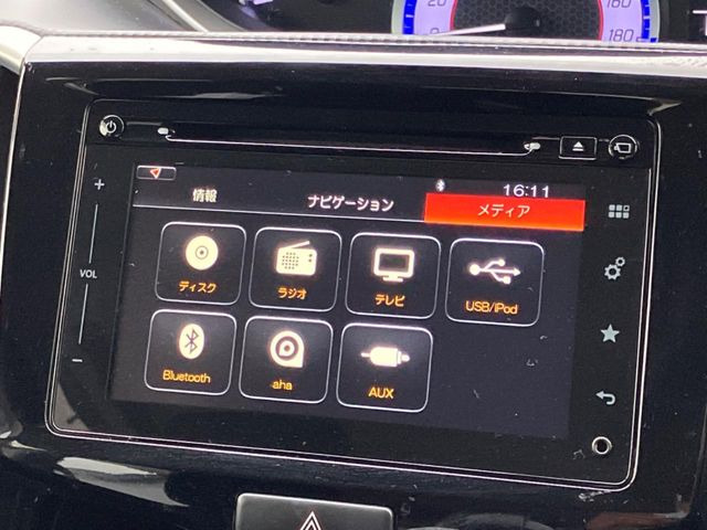 �y�����i�r�z�l�C�̏����i�r�𑕔��B�I�[�f�B�I�@�\���[�����Ă���ABluetooth�ڑ�����΂������̃X�}�z��MP3�v���C���[�̉��y���Đ��\!�����̉^�]������Ɋy�����Ȃ�܂�!!