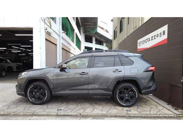 RAV42.0 アドベンチャー オフロードパッケージ 4WD