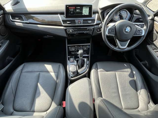 2シリーズグランツアラー218d ラグジュアリー