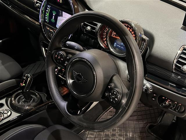 ミニクラブマンクーパー S オール4 4WD