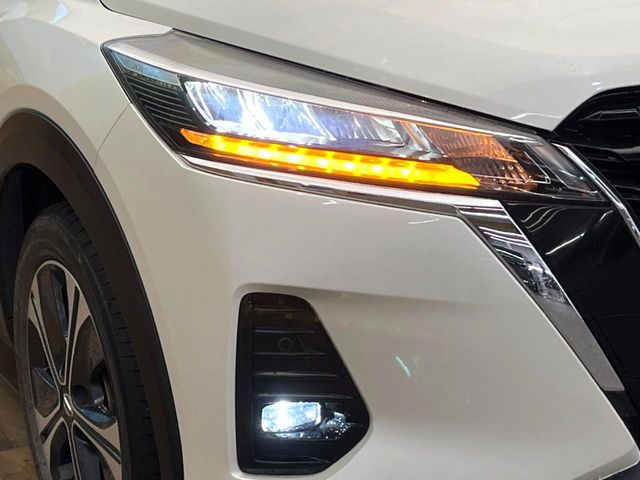 �yLED�w�b�h���C�g�z���V����ԑ��s�����ǍD�Ȏ��E���m�ۂ����S���ĉ^�]�ł��鍂�P�xLED�w�b�h���C�g�𑕔�!�_�����x�������A����d�͂��}�����Ă��܂��B