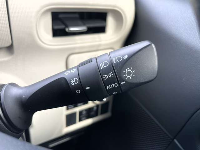 �I�[�g���C�g