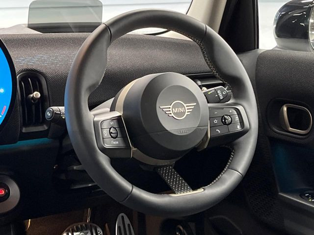 ���n���h�����̃X�������Ȃ��A���ꂢ�ȏ�Ԃ��ێ����Ă���܂��B�e�X�C�b�`���̓�����m�F�ς݂ł��B