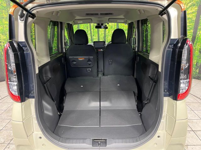 ���i�̂���������ʋ΁A���}���ɏ\���ȉ׎��X�y�[�X���m�ۂ��Ă���܂��B�Z�J���h�V�[�g��|���ƁA�傫�ȉו��̐ύڂ��\�ł���