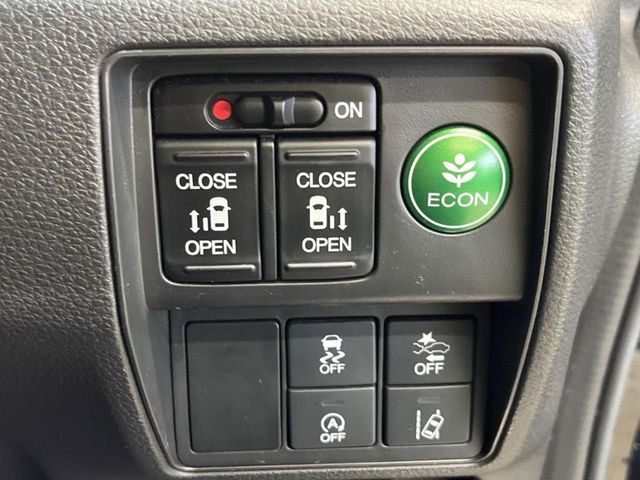 �y�����p���[�X���C�h�h�A�z�X�}�[�g�L�[��^�]�Ȃ̃X�C�b�`�Ō�ȗ����X���C�h�h�A�̊J���\���d��������͂����ăh�A���J����K�v�������A�����Ȃ��q�l�ł��ȒP�ɊJ���߂ł����K�ł���