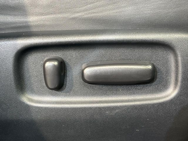 �y�p���[�V�[�g�z�X�C�b�`��ŊȒP�ɃV�[�g�̔��������\!�d��������͂�����܂���!���K�ȃV�[�g�|�W�V�����ɃZ�b�g���āA���K�ȃh���C�u�����y���݂��������B