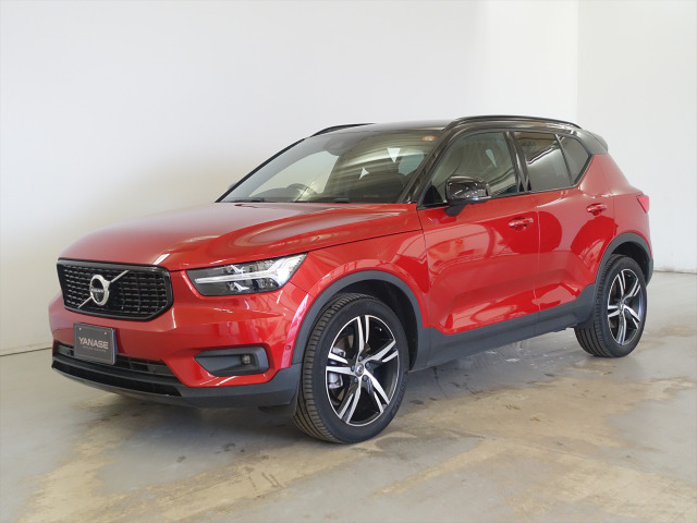 XC40�i�{���{�jB5 AWD R�f�U�C�� 4WD ���Îԉ摜