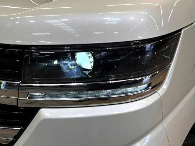 �yLED�w�b�h���C�g�z���V����ԑ��s�����ǍD�Ȏ��E���m�ۂ����S���ĉ^�]�ł��鍂�P�xLED�w�b�h���C�g�𑕔�!�_�����x�������A����d�͂��}�����Ă��܂��B