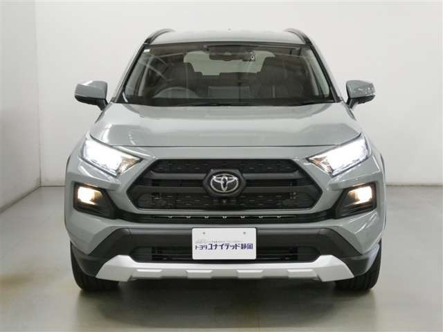 RAV42.0 アドベンチャー 4WD