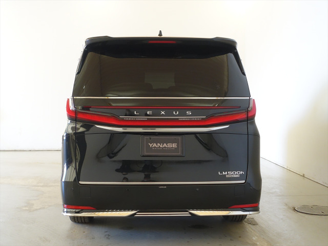 LM500h エグゼクティブ 4WD