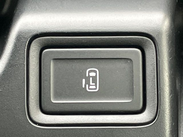 �y�p���[�X���C�h�h�A�z�X�}�[�g�L�[��^�]�Ȃ̃X�C�b�`�ŃX���C�h�h�A�̊J���\���d��������͂����ăh�A���J����K�v�������A���������q�l�ł��A�d���ו��������Ă��鎞�����N�ɊJ���߂ł��܂���