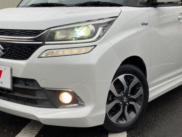 �yLED�w�b�h���C�g�z���V����ԑ��s�����ǍD�Ȏ��E���m�ۂ����S���ĉ^�]�ł��鍂�P�xLED�w�b�h���C�g�𑕔�!�_�����x�������A����d�͂��}�����Ă��܂��B