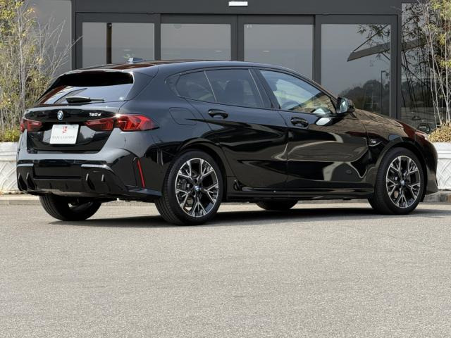 1シリーズ120d Mスポーツ