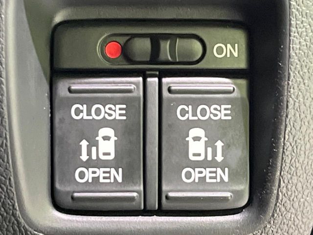 �y�����p���[�X���C�h�h�A�z�X�}�[�g�L�[��^�]�Ȃ̃X�C�b�`�Ō�ȗ����X���C�h�h�A�̊J���\���d��������͂����ăh�A���J����K�v�������A�����Ȃ��q�l�ł��ȒP�ɊJ���߂ł����K�ł���