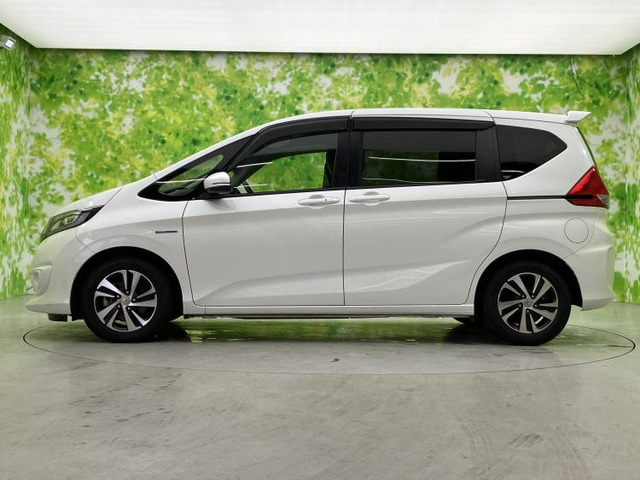 フリード1.5 ハイブリッド EX