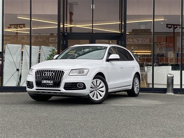 Q5ハイブリッド クワトロ 4WD
