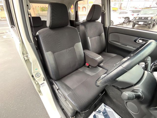 �^�]�ȃV�[�g���͎g�p�������Ȃ��A�ǍD�ȏ�ԂƂȂ��Ă��܂��B���J�Ɏg���Ă������Ƃ��悭�킩��܂��ˁB