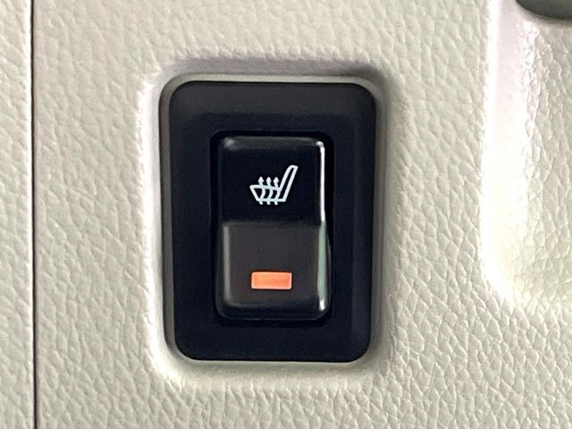 �y�V�[�g�q�[�^�[�z�������ɏd�󂷂�V�[�g�q�[�^�[!�G�A�R����葁�����܂��Ă����̂Ŋ�����̐l�����S�ł��ˁ�G�A�R���̉����͊������邩����A�Ƃ������ɂ����������߂ł��B