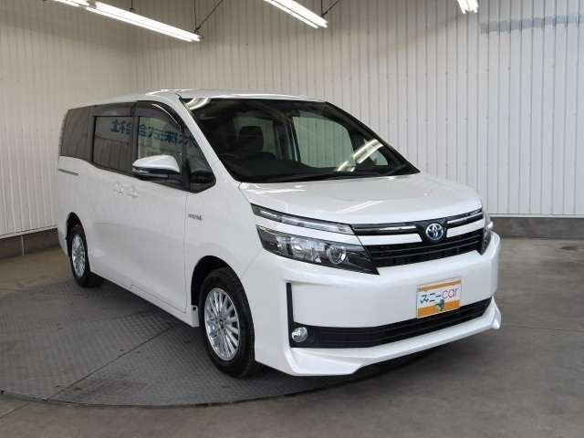 ヴォクシー1.8 ハイブリッド V