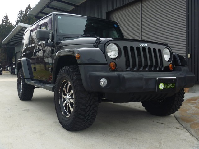 ラングラーアンリミテッド サハラ 4WD