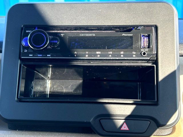 N-BOXベースグレード