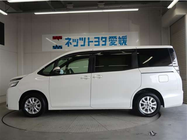 ヴォクシー2.0 V