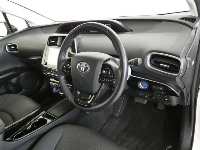 プリウスPHV1.8 S セーフティパッケージ