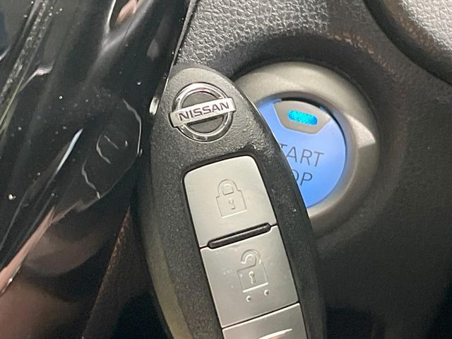 �y�C���e���W�F���g�L�[�z�J�o����|�P�b�g�ɓ��ꂽ�܂܂ł��h�A�̎{���E�������\�ȃX�}�[�g�L�[�𑕔��B�G���W���̃I���E�I�t�����J�M�����o���K�v����������Ƃ��Ă��֗��ł���