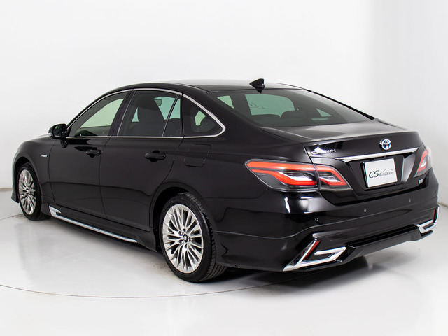 ★モデリスタエアロ装備!!大人気の純正エアロ!純正の良さを残しつつ上品な印象に仕上がっております!