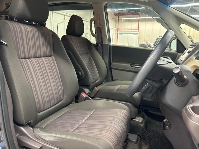 �^�]�Ȃ܂��ɂ͏\���ȃX�y�[�X������A�啿�ȕ��ł��������^�]���Ă�����������ł��B