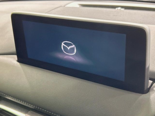 �y10.25�C���`�}�c�_�R�l�N�g�z�ԓ��̕��͋C�Ƀ}�b�`������^�f�B�X�v���C�B�X�}�z�ڑ��ł̃i�r�g�p��Bluetooth�Đ����A�l�X�ȋ@�\���y���߂܂��B�����I�ȃ_�C�������삪�\�ŁA�g��������ǍD�ł��B