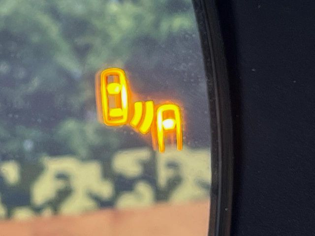 �y�u���C���h�X�|�b�g���j�^�[�z���s���A�h�A�~���[�̎��p�ɂȂ�₷���ӏ��Ɍ㑱�Ԃ��ڋ߂���ƃT�C�h�~���[�̃����Y�Ɍx����\��!�h���C�o�[�ɒ��ӊ��N�����Ă���܂��B