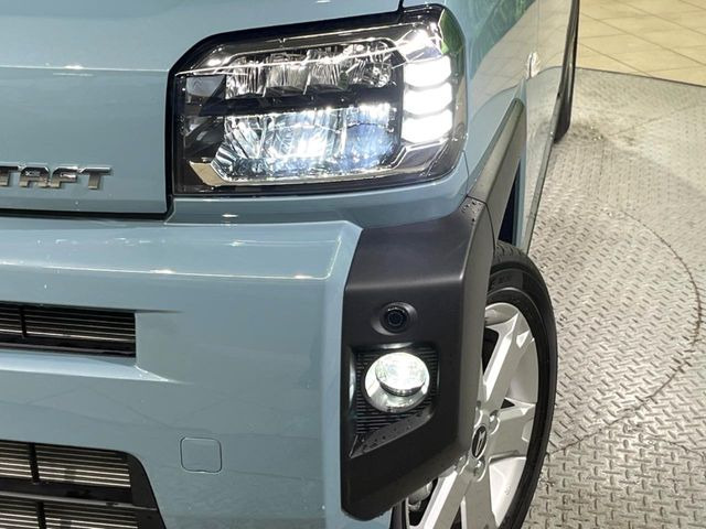 �yLED�w�b�h���C�g�z���V����ԑ��s�����ǍD�Ȏ��E���m�ۂ����S���ĉ^�]�ł��鍂�P�xLED�w�b�h���C�g�𑕔�!�_�����x�������A����d�͂��}�����Ă��܂��B