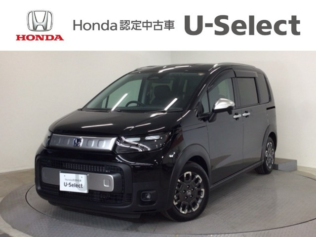 フリード1.5 e:HEV クロスター