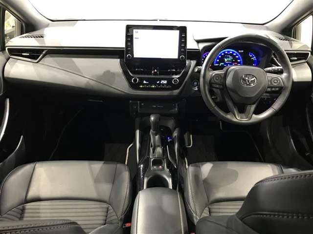 カローラツーリング1.8 ハイブリッド W×B