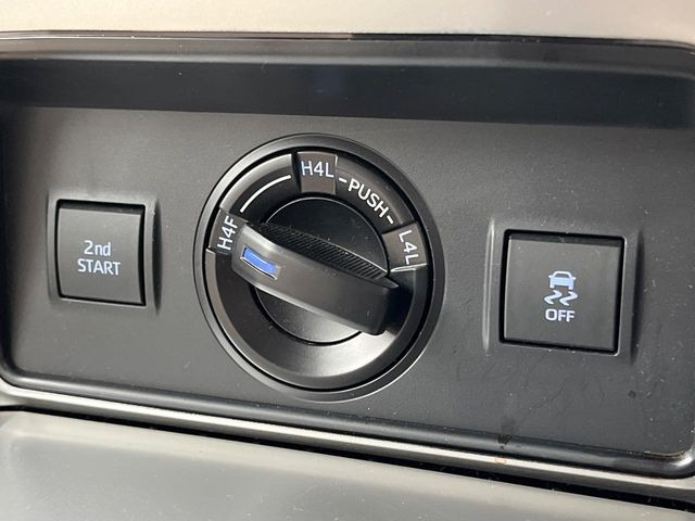 �y�g�����X�t�@�[�z�I�t���[�h��ᓹ�ɓ����������[�h�ւ̐؂�ւ����\�B�������j�����������A�I�����[�h�ȊO�ł����􂵂Ă���܂���