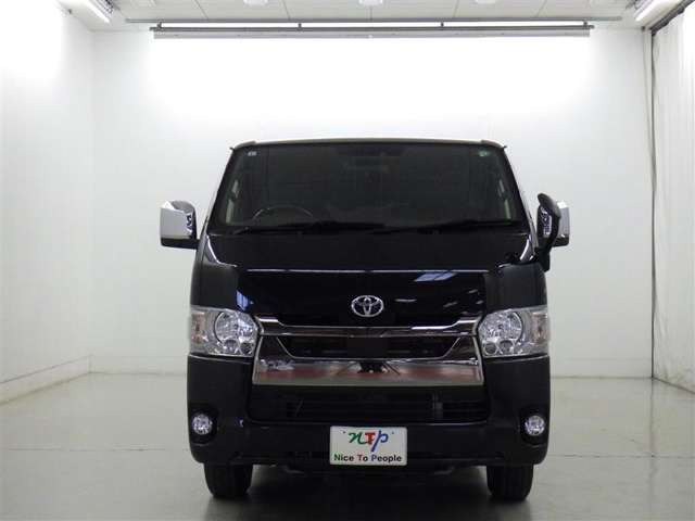 ハイエースバン