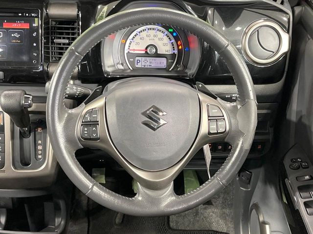 �y�N���[�Y�R���g���[���z�������H�����N���N���s�B�A�N�Z���𗣂��Ă���葬�x�ő��s���ł��A�������^�]���̕��S���y��!�����E�������ȒP�ȃX�C�b�`����Œ����ł��܂��B