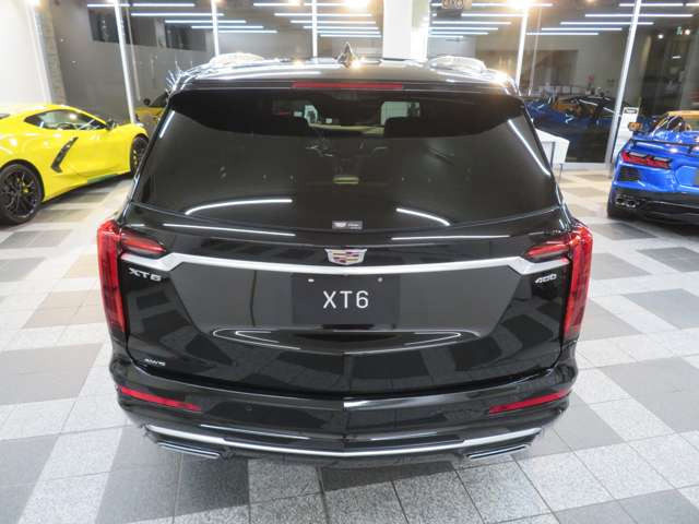XT6プラチナム 4WD