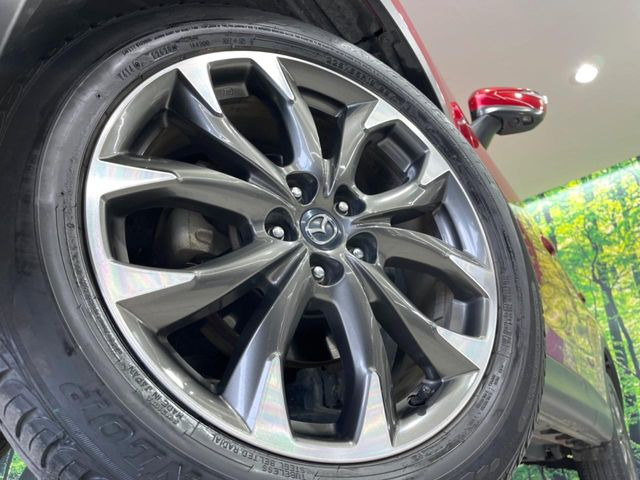 �y����19�C���`�A���~�z�C�[���z�O�ςɃ}�b�`���������A���~�z�C�[���𑕒����Ă���܂��B�e��ЊO�A���~�z�C�[����A�X�^�b�h���X�^�C�����戵�����Ă���܂��B���񂲑��k����������