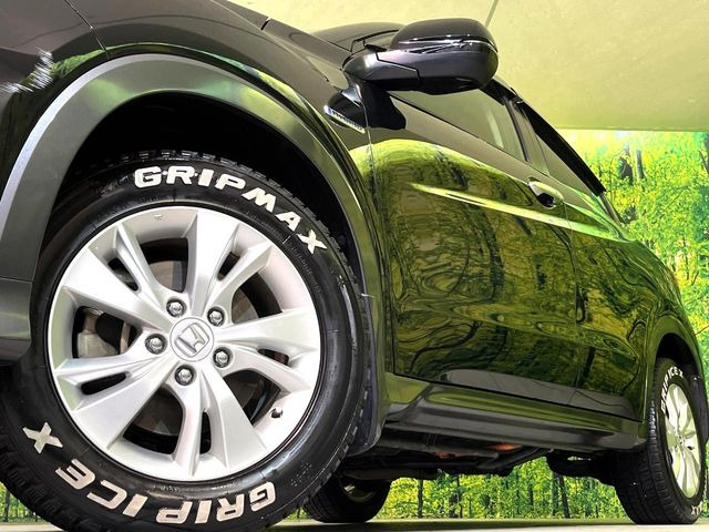 �y����16�C���`�A���~�z�C�[���z�O�ςɃ}�b�`���������A���~�z�C�[���𑕒����Ă���܂��B�e��ЊO�A���~�z�C�[����A�X�^�b�h���X�^�C�����戵�����Ă���܂��B���񂲑��k����������