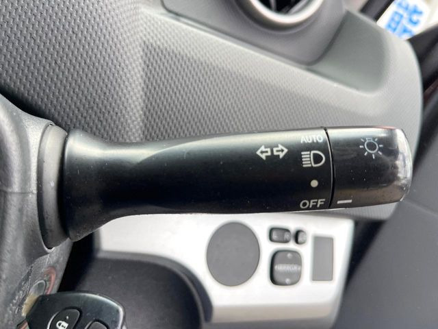 �y�I�[�g���C�g�z����̖��邳�ɉ����Ď����Ńw�b�h���C�g�̓_���E�������ł���@�\�ł�!���C�g�̕t���Y��E�����Y��Ȃǂ������Ȃ�A�J�̓���[���̑��s�����S!�g���l���ʉߎ����֗��ł��ˁ�