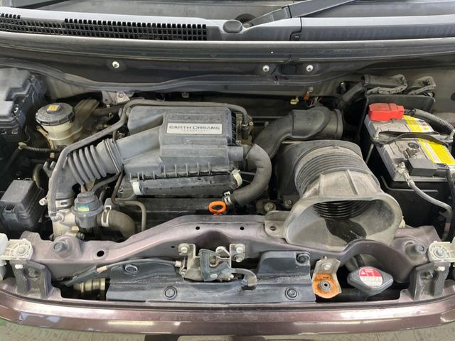 親切・丁寧な専門メカニックスタッフが応対!・車検・点検整備・事故等の修理などアフターサービスも安心。お車のカスタマイズもネクステージのサービススタッフまでご相談ください!