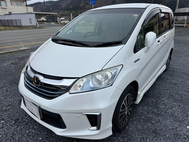 フリードハイブリッド1.5 ジャストセレクション