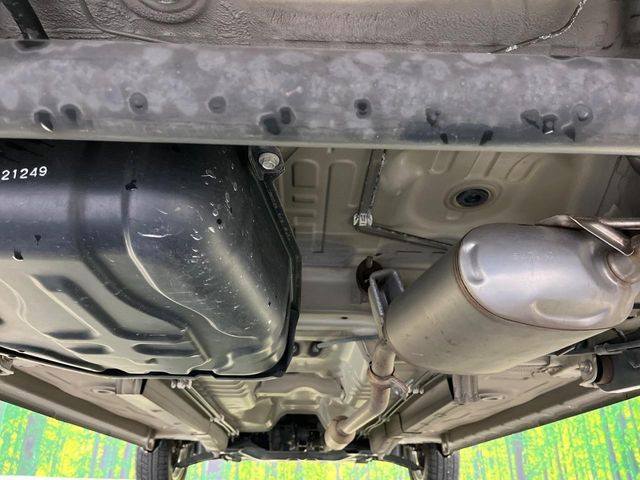 下回りがきれいなうちに、防錆加工の施工がオススメ。降雪地域はもちろん、沿岸部にお住いの方や、趣味でマリン・ウィンタースポーツをされる方にご好評いただいております。