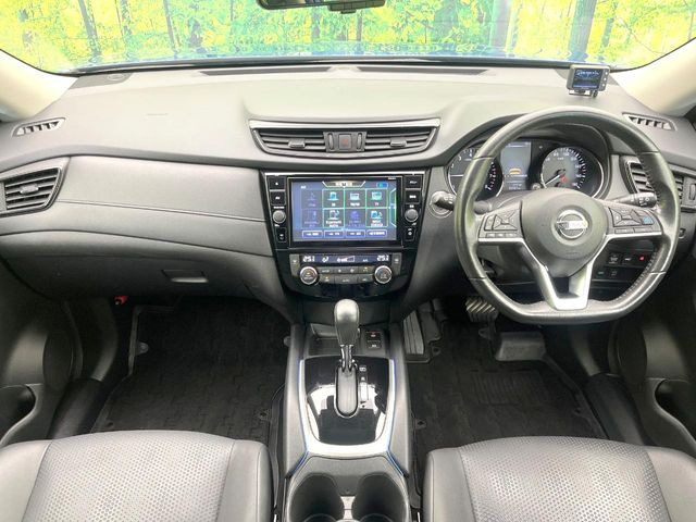 エクストレイル2.0 20Xi