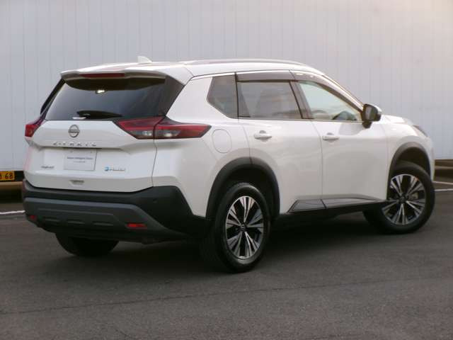 エクストレイル1.5 X e-4ORCE 4WD