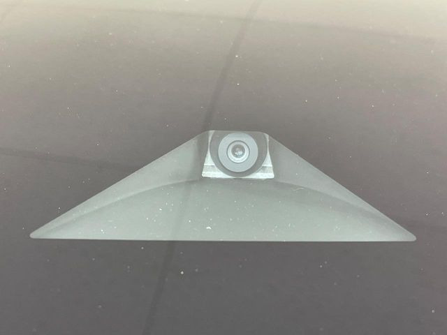 �y�C���e���W�F���g�G�}�[�W�F���V�[�u���[�L�z�t�����g�J�����őO���̎ԗ�����s�҂����m�B�Փ˂������Ȏ��͏Փ˔�Q�y���u���[�L���쓮�A�Փˉ�����T�|�[�g�B�����S�Ƀh���C�u�����y���݂��������܂��B